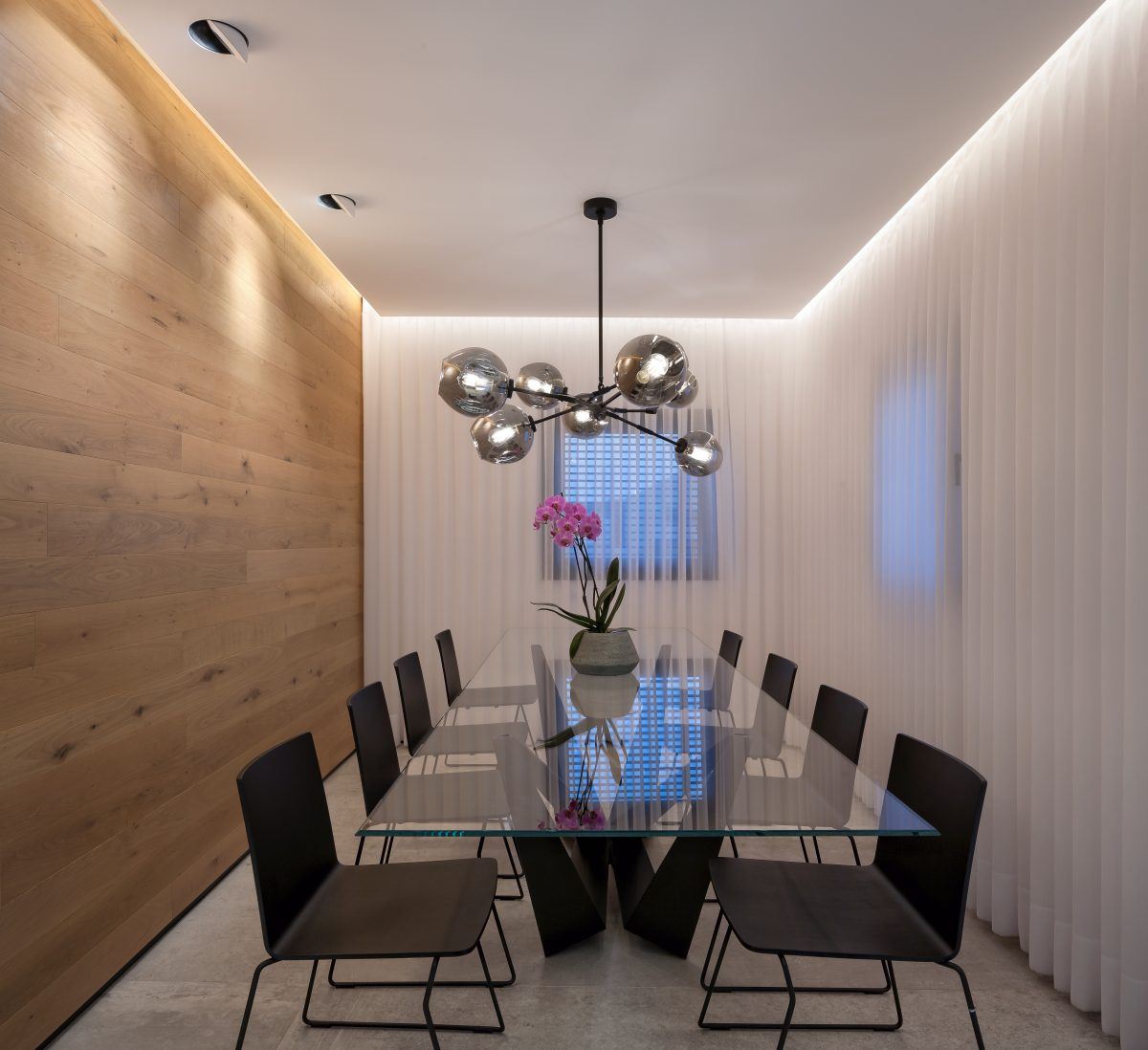 Penthouse apartment – Ra'anana עיצוב תאורה אדריכלית על ידי דורי קמחי